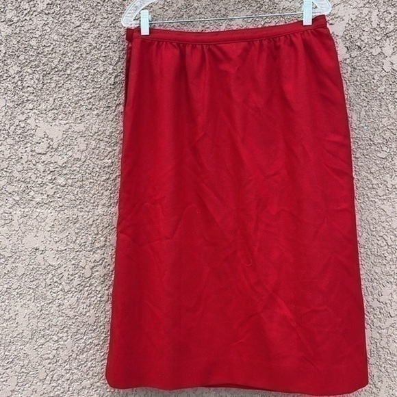 VINTAGE Pendleton Wool Red Skirt Size 12 - Picture 11 of 11
